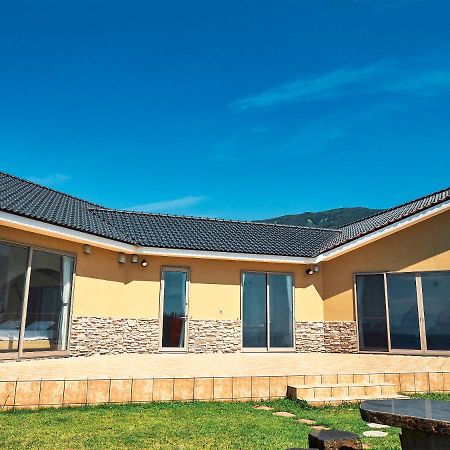 Resort Villa Miko Oshima Exterior foto